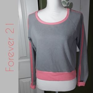 Forever 21 Long Sleeve Crop Top Shirt EUC